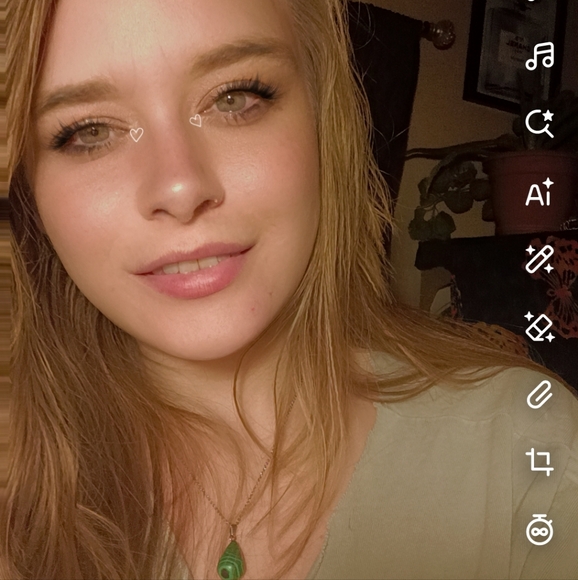 Meet your Posher, Breeanna - Picture 2 of 2